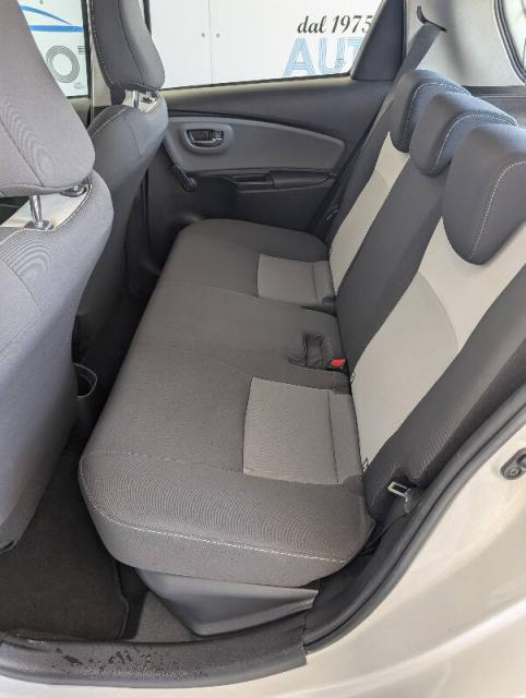 Toyota Yaris 1.5h Active my18 - Immagine 17