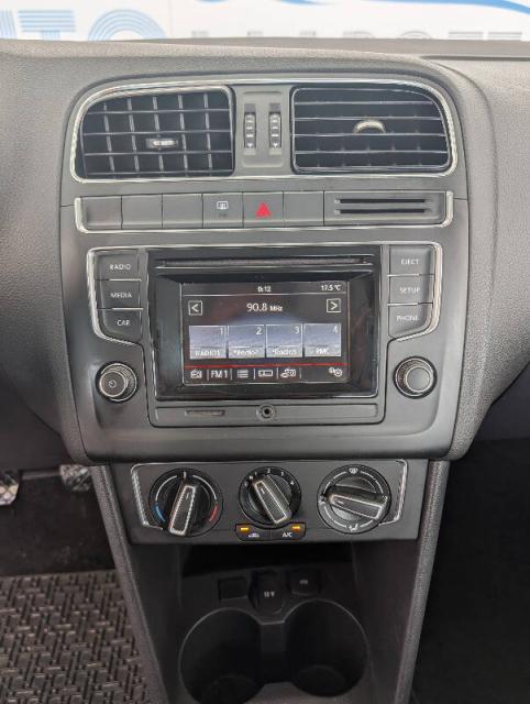 Volkswagen Polo 1.4 tdi Comfortline 75cv 5p - Immagine 10