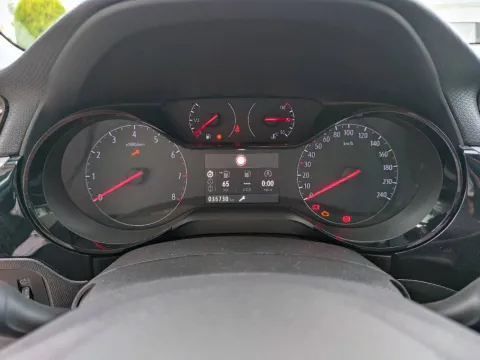 Lynk & Co 01 1.5 td phev auto - Immagine 14