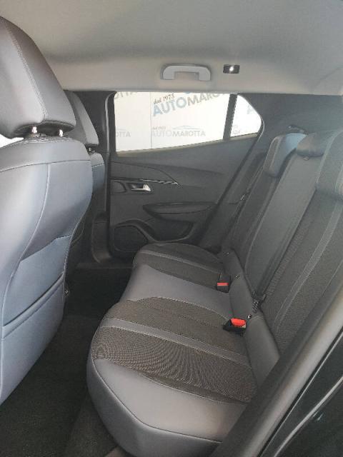 Peugeot 2008 1.2 puretech Allure s&s 130cv - Immagine 23