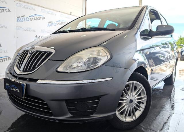 Lancia Musa 1.3 mjt Platino 90cv - Immagine 16