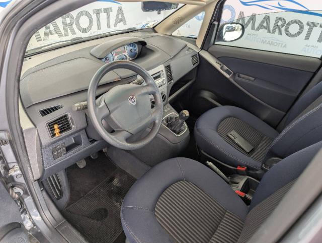 Lancia Musa 1.3 mjt Platino 90cv - Immagine 18