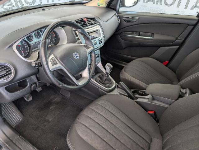 Lancia Delta 1.6 mjt Gold 105cv - Immagine 11