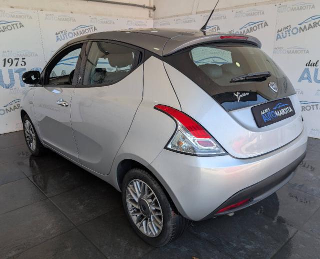 Lancia Ypsilon 1.2 8v Platinum 69cv - Immagine 12