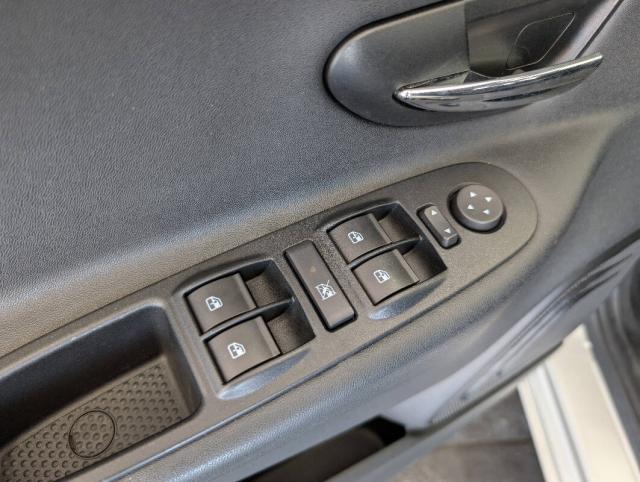 Lancia Ypsilon 1.2 8v Platinum 69cv - Immagine 6