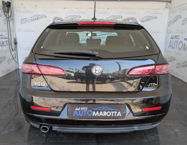 Alfa Romeo 159 2.0 jtdm Distinctive 136cv - Immagine 8