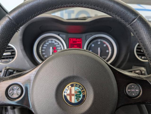 Alfa Romeo 159 2.0 jtdm Distinctive 136cv - Immagine 7