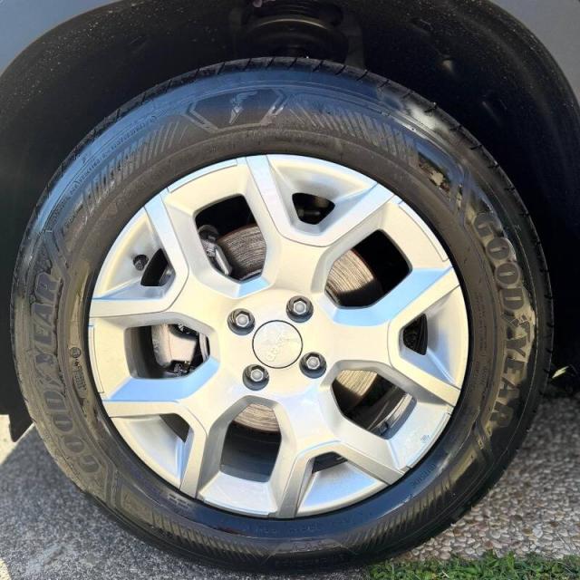 Jeep Avenger 1.2 t. e-hybr.mhev Altitude 110cv edct6 KM 0 - Immagine 5