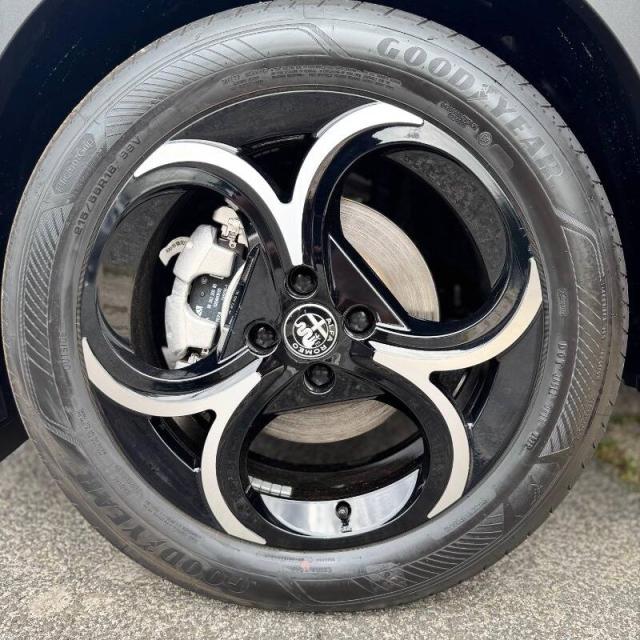 Alfa Romeo Junior 1.2 ibrida Speciale 145cv edct6 CHILOMETRI ZERO! - Immagine 11