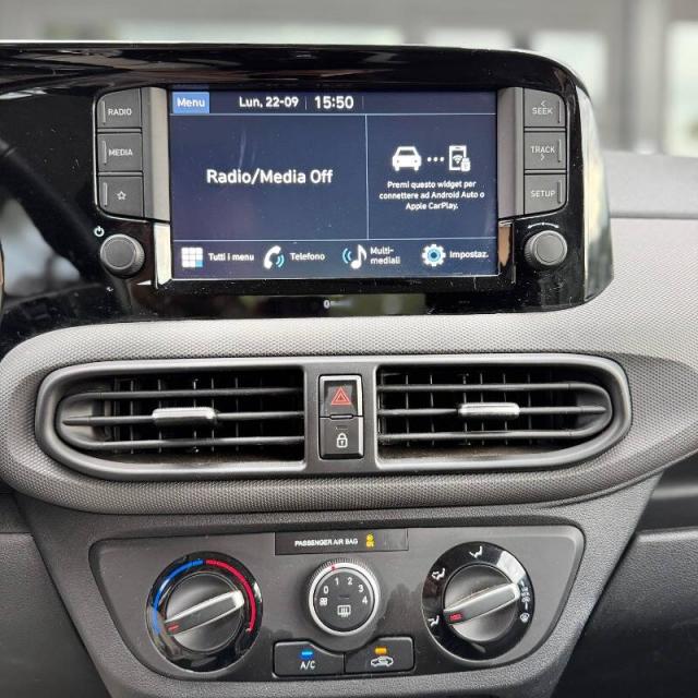 Hyundai i10 1.0 mpi Connectline 67cv auto - Immagine 13