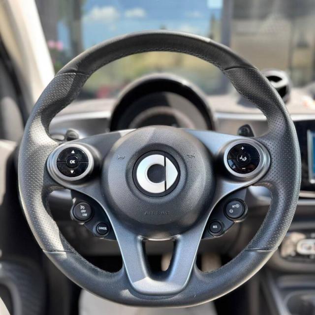 Smart Fortwo 1.0 Prime 71cv twinamic my19 - Immagine 9