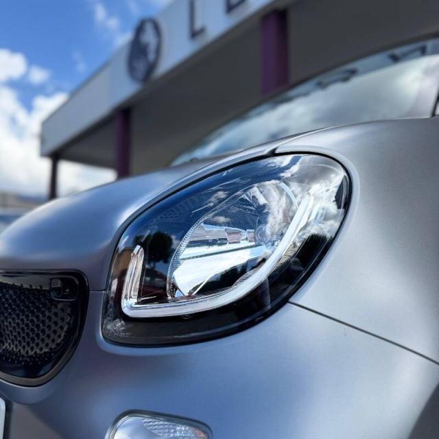 Smart Fortwo 1.0 Prime 71cv twinamic my19 - Immagine 4