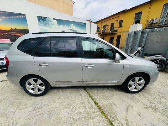 Kia Carens Kia Carens 2.0 crdi 16v vgt EX Class 7 POSTI - Immagine 5