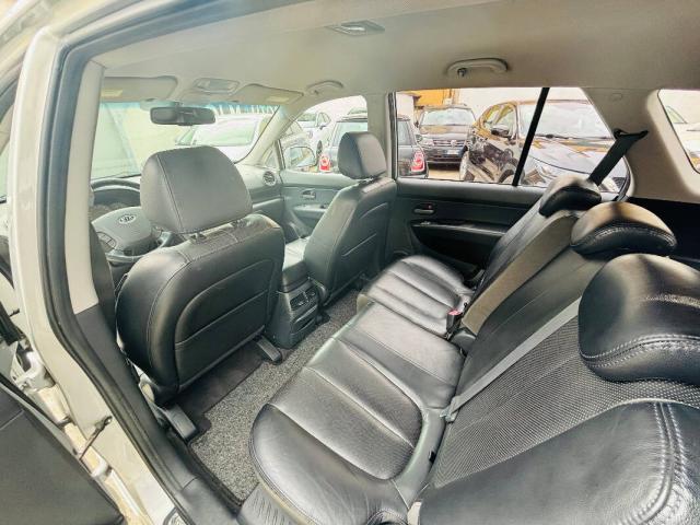 Kia Carens Kia Carens 2.0 crdi 16v vgt EX Class 7 POSTI - Immagine 8