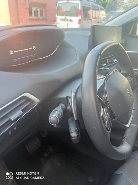 Peugeot 3008 II 1.5 bluehdi Allure Pack s&s 130cv eat8 - Immagine 18