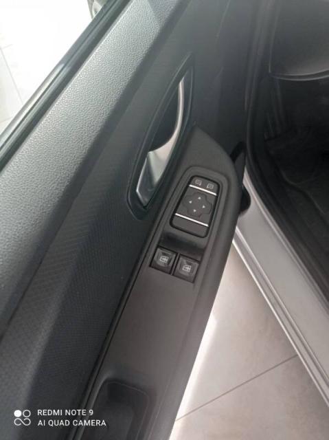 Renault Clio 1.5 dci energy Life 90cv - Immagine 9