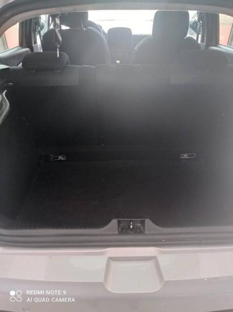 Renault Clio 1.5 dci energy Life 90cv - Immagine 10