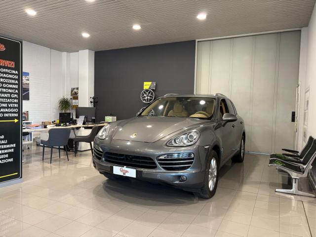Porsche Cayenne 3.0 V6 tdi 245cv tiptronic - Immagine 6