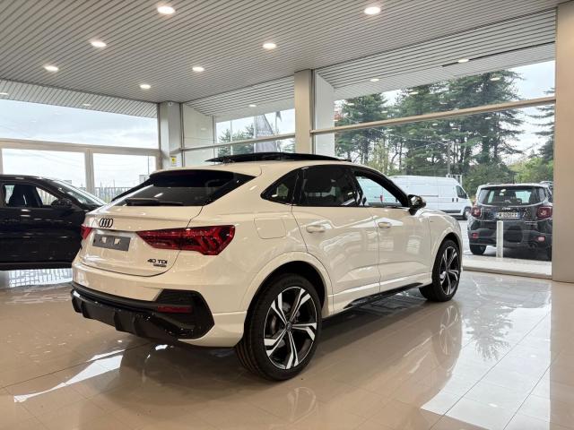 Audi Q3 40 2.0 tdi S line edition quattro 190cv s-tronic - Immagine 1