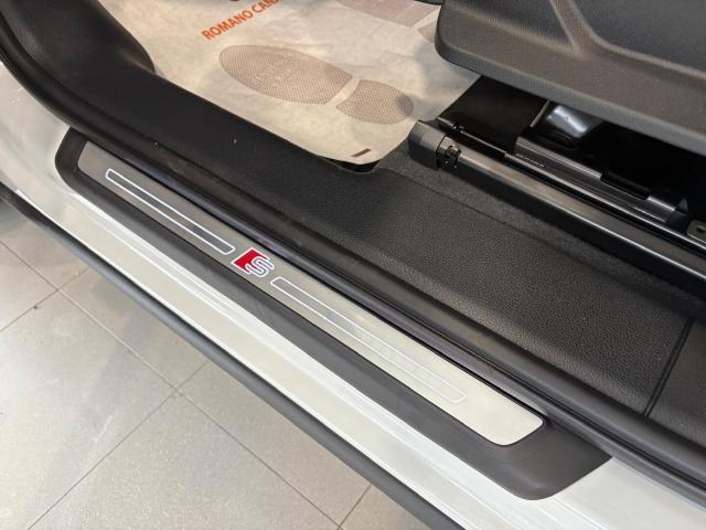Audi Q3 40 2.0 tdi S line edition quattro 190cv s-tronic - Immagine 2