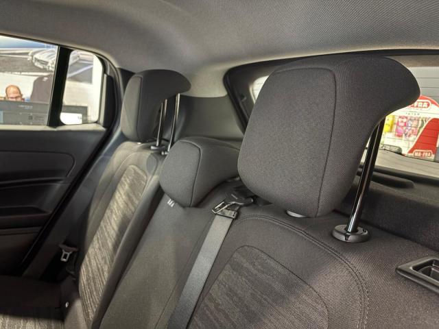 Jeep Avenger 1.2 t. Longitude fwd 100cv - Immagine 18