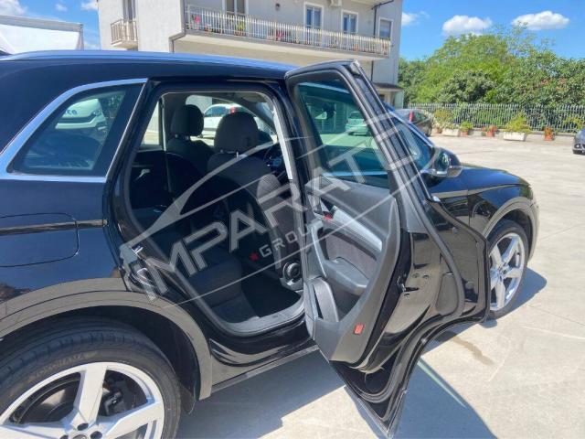 Audi Q5 Q5 45 TFSI BUSINESS SPORT QUATTRO S TRONIC - Immagine 17