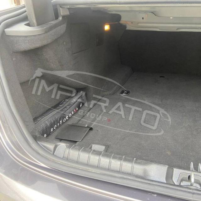 Maserati Ghibli 3.0 V6 Gransport 275cv auto - Immagine 27