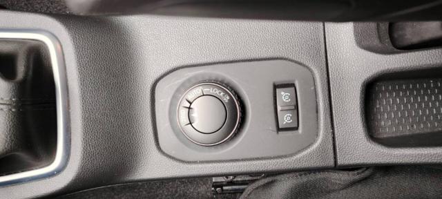 Dacia Duster 1.5 blue dci Comfort 4x4 s&s 115cv my19 - Immagine 15