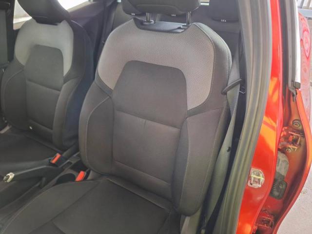 Renault Clio 1.0 tce Zen 90cv my21 - Immagine 2