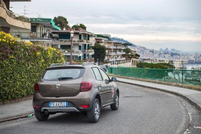Dacia Sandero 1.5 blue dci Techroad 95cv - Immagine 9
