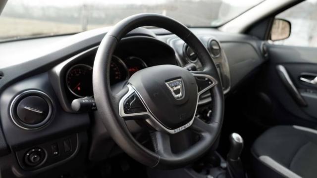 Dacia Sandero 0.9 tce turbo Comfort Gpl s&s 90cv - Immagine 1