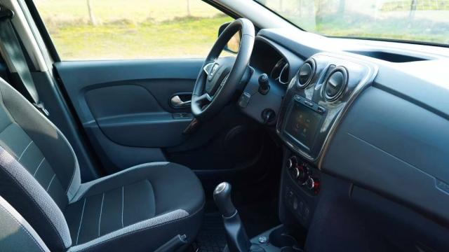 Dacia Sandero 0.9 tce turbo Comfort Gpl s&s 90cv - Immagine 2