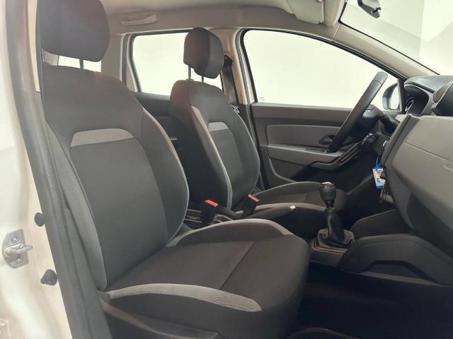 Dacia Duster 1.5 blue dci Essential 4x4 s&s 115cv my19 - Immagine 17
