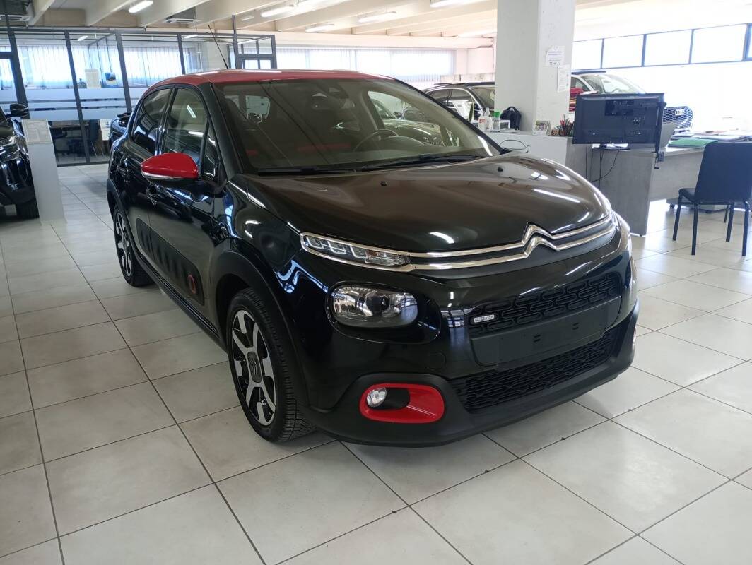 Citroen C3 1.2 puretech Shine Pack s&s 83cv - Immagine 1