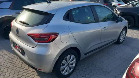 Ford Focus SW 1.5 tdci Business s&s 120cv - Immagine 5