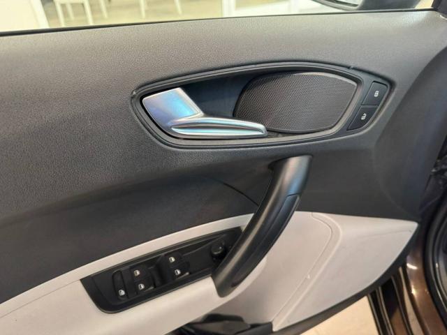 Audi A1 1.6 tdi Attraction 90cv - Immagine 20