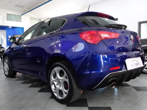 Alfa Romeo Giulietta 1.6 jtdm Sport 120cv my19 - Immagine 5