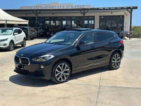 Jaguar E-Pace 2.0d i4 R-Dynamic HSE awd 150cv auto my19 - Immagine 11