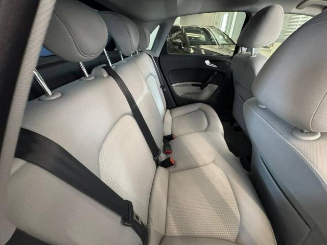 Audi A1 1.6 tdi Ambition 105cv - Immagine 18