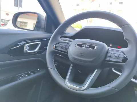 Volkswagen Tiguan 2.0 tdi Life 150cv dsg - Immagine 13
