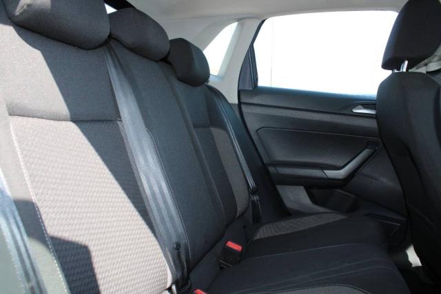 Volkswagen Polo 1.0 evo Life 80cv - Immagine 5