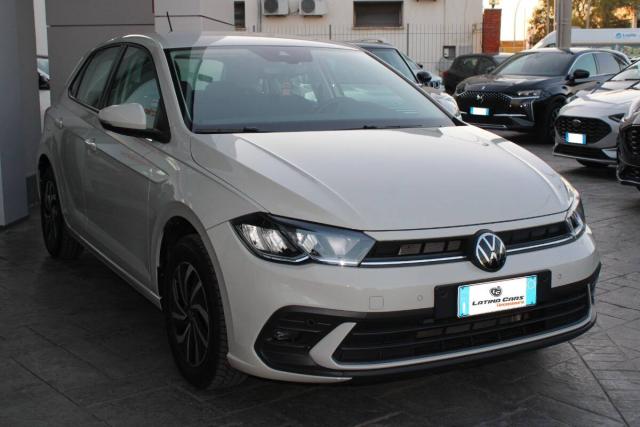 Volkswagen Polo 1.0 tsi Life 95cv dsg Con CARPLAY - Immagine 3