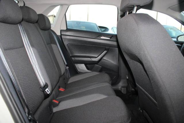Volkswagen Polo 1.0 tsi Life 95cv dsg Con CARPLAY - Immagine 5