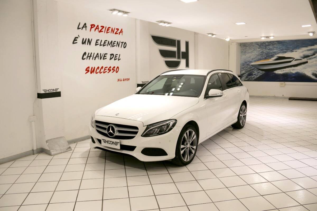 Mercedes C SW 220 d (bt) Premium auto - Immagine 1