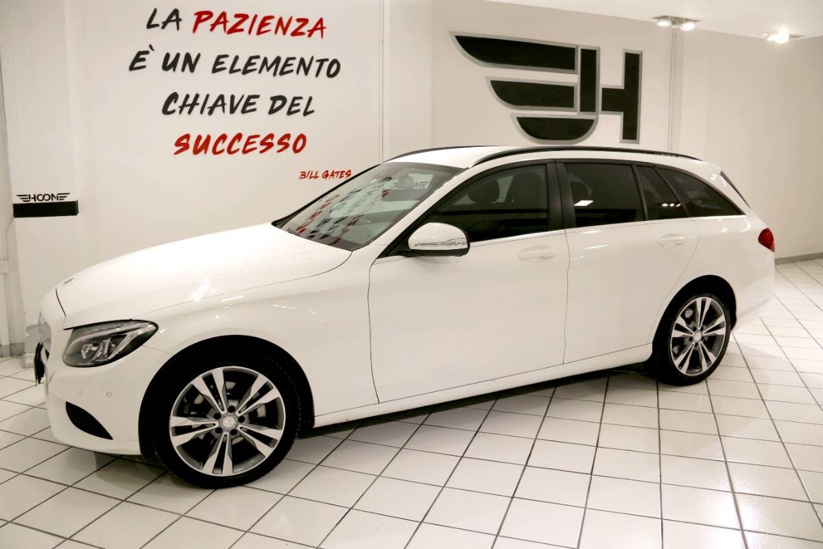 Mercedes C SW 220 d (bt) Premium auto - Immagine 3