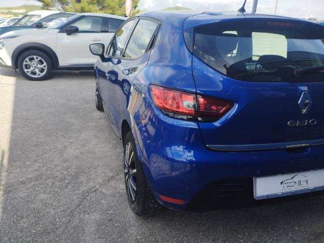 Renault Clio 1.5 dci Moschino Zen 75cv - Immagine 10