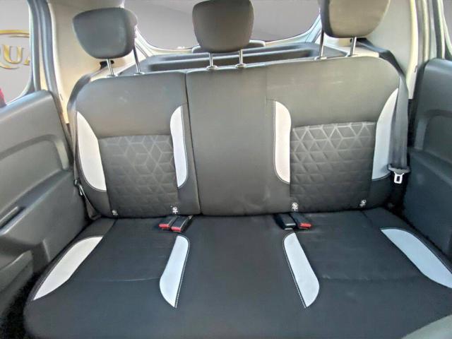Dacia Sandero 1.5 dci Prestige 90cv - Immagine 11
