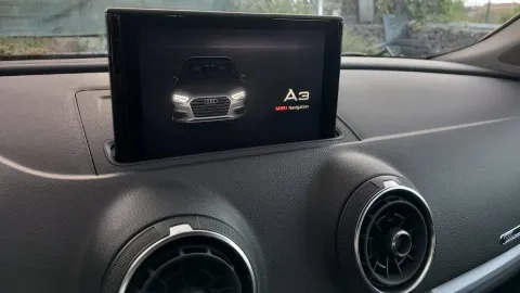 Audi A3 Sportback 30 1.6 tdi Business 116cv my20 - Immagine 13