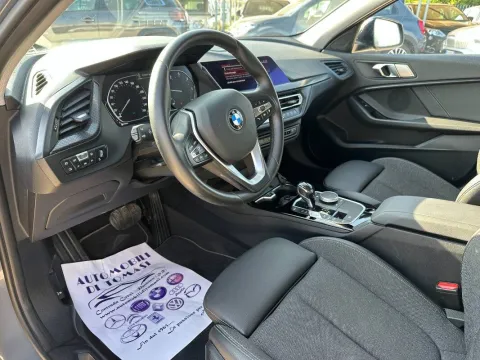 Volvo XC60 2.0 b4 Momentum Pro awd auto - Immagine 15