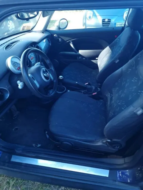 BMW 318d Touring Luxury - Immagine 17
